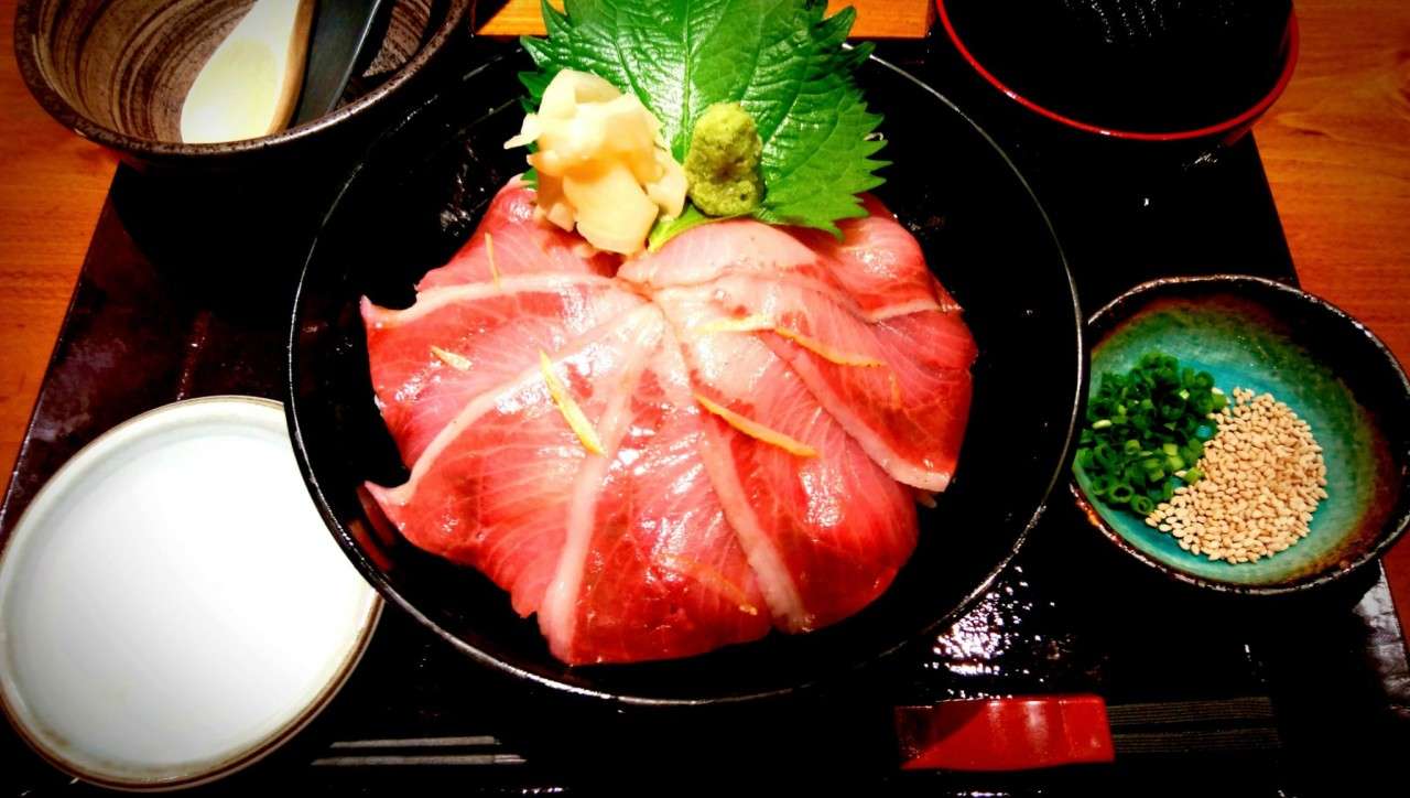 冬限定　“寒ブリのひつまぶし”